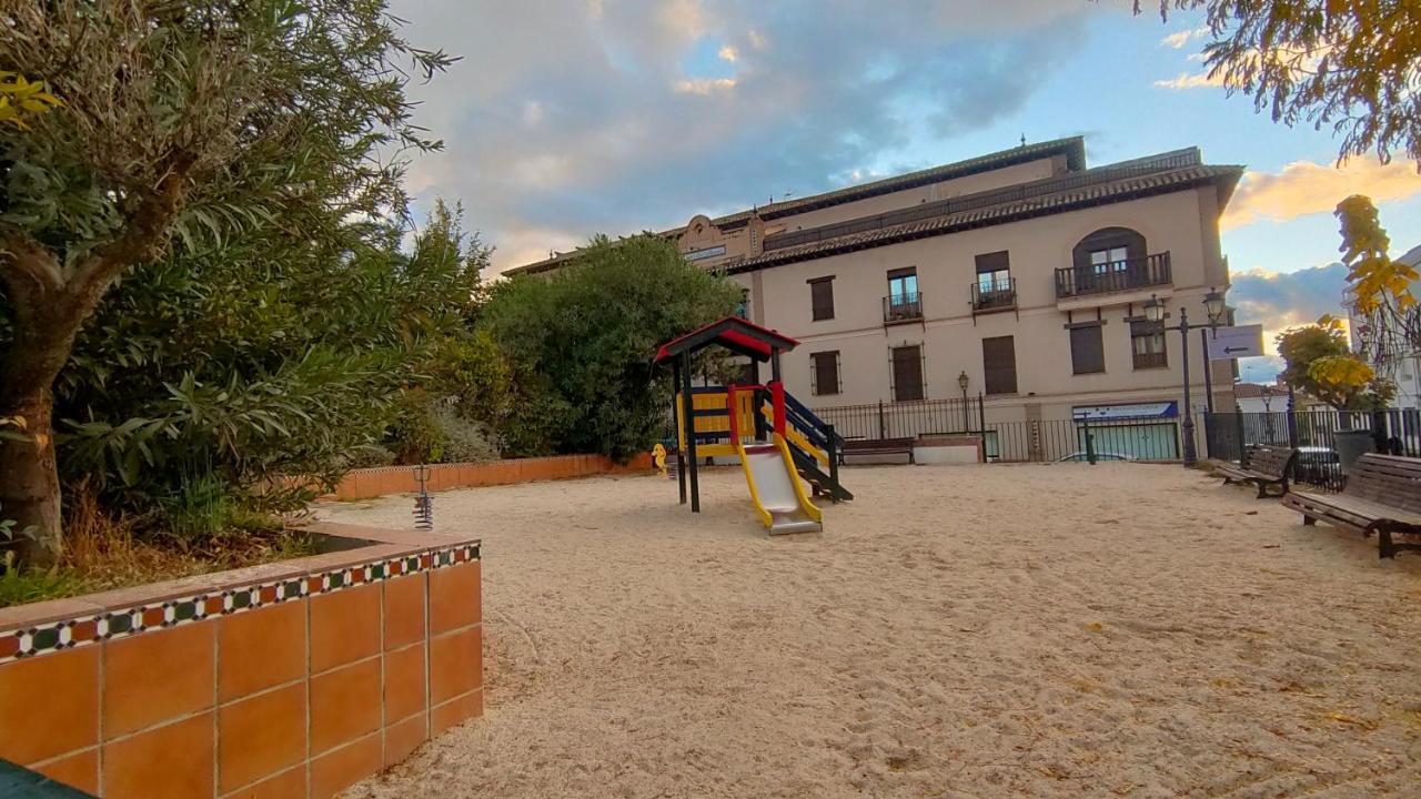 Amplio Apartamento Familiar De 3 Dormitorios En La Zubia Granada A Un Paso De La Alhambra Y Sierra Nevada ภายนอก รูปภาพ
