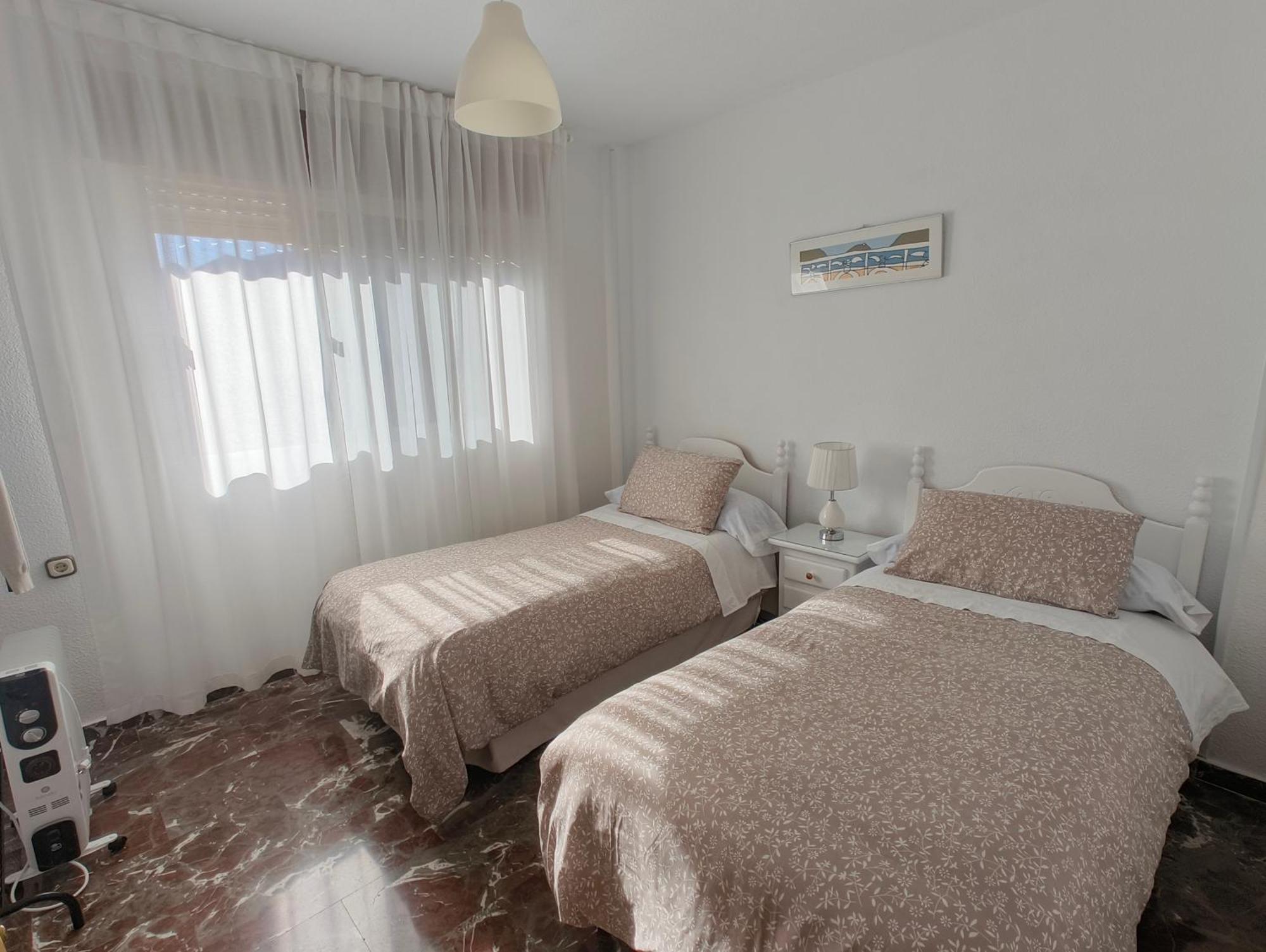 Amplio Apartamento Familiar De 3 Dormitorios En La Zubia Granada A Un Paso De La Alhambra Y Sierra Nevada ภายนอก รูปภาพ